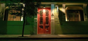 Отель Casa Chango Hostel  Тандил